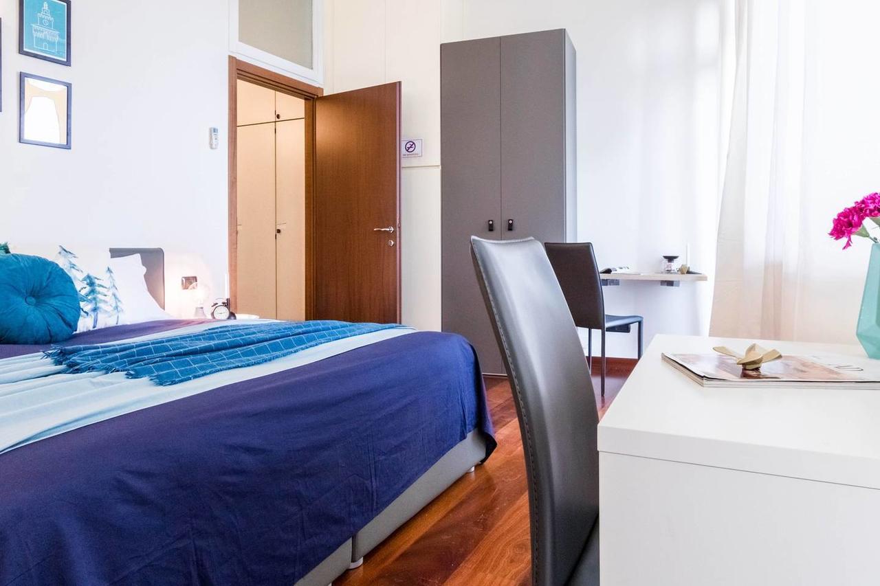 Hintown Duomo Via Baracchini Appartement Milaan Buitenkant foto